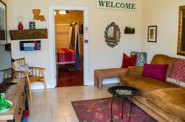 $1,200 | 1403 Port Street, New Orleans, LA 70117