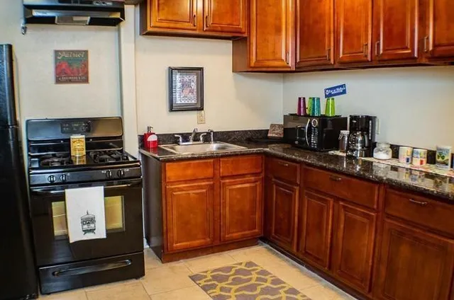 $1,200 | 1403 Port Street, New Orleans, LA 70117