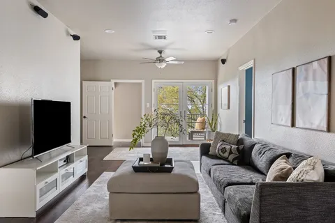 $1,550,000 | 9905 Charthouse Cove, Austin, TX 78730