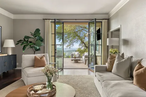 $1,550,000 | 9905 Charthouse Cove, Austin, TX 78730