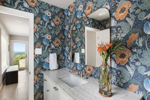 $1,550,000 | 9905 Charthouse Cove, Austin, TX 78730