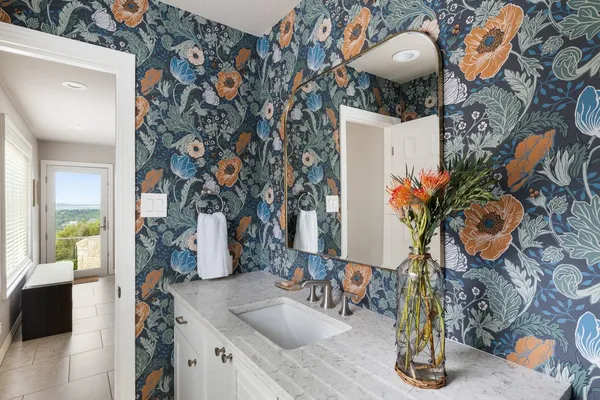 $1,550,000 | 9905 Charthouse Cove, Austin, TX 78730