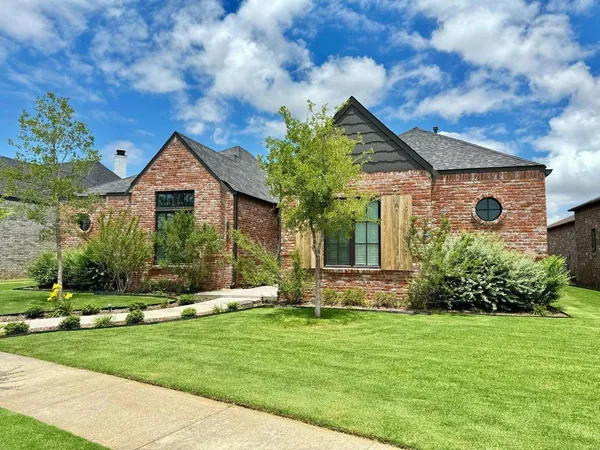 $549,900 | 6404 89th Street, Lubbock, TX 79424
