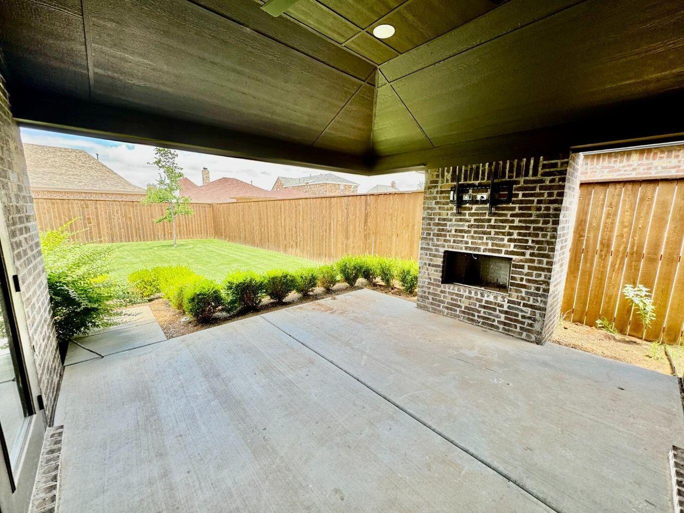 6404 89th Street Lubbock, TX 79424 - Photo 19 of 21 20241220072516666480000000-o