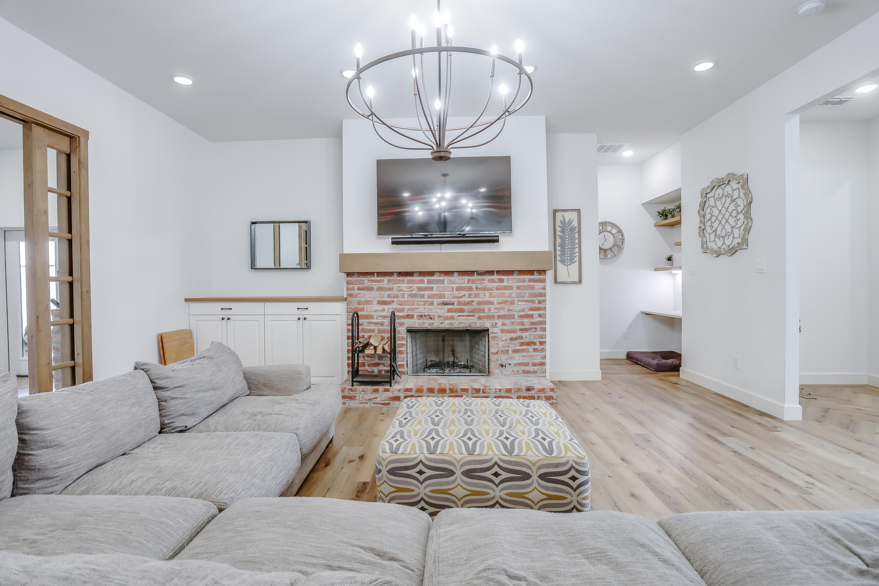 6404 89th Street Lubbock, TX 79424 - Photo 3 of 21 6404-105