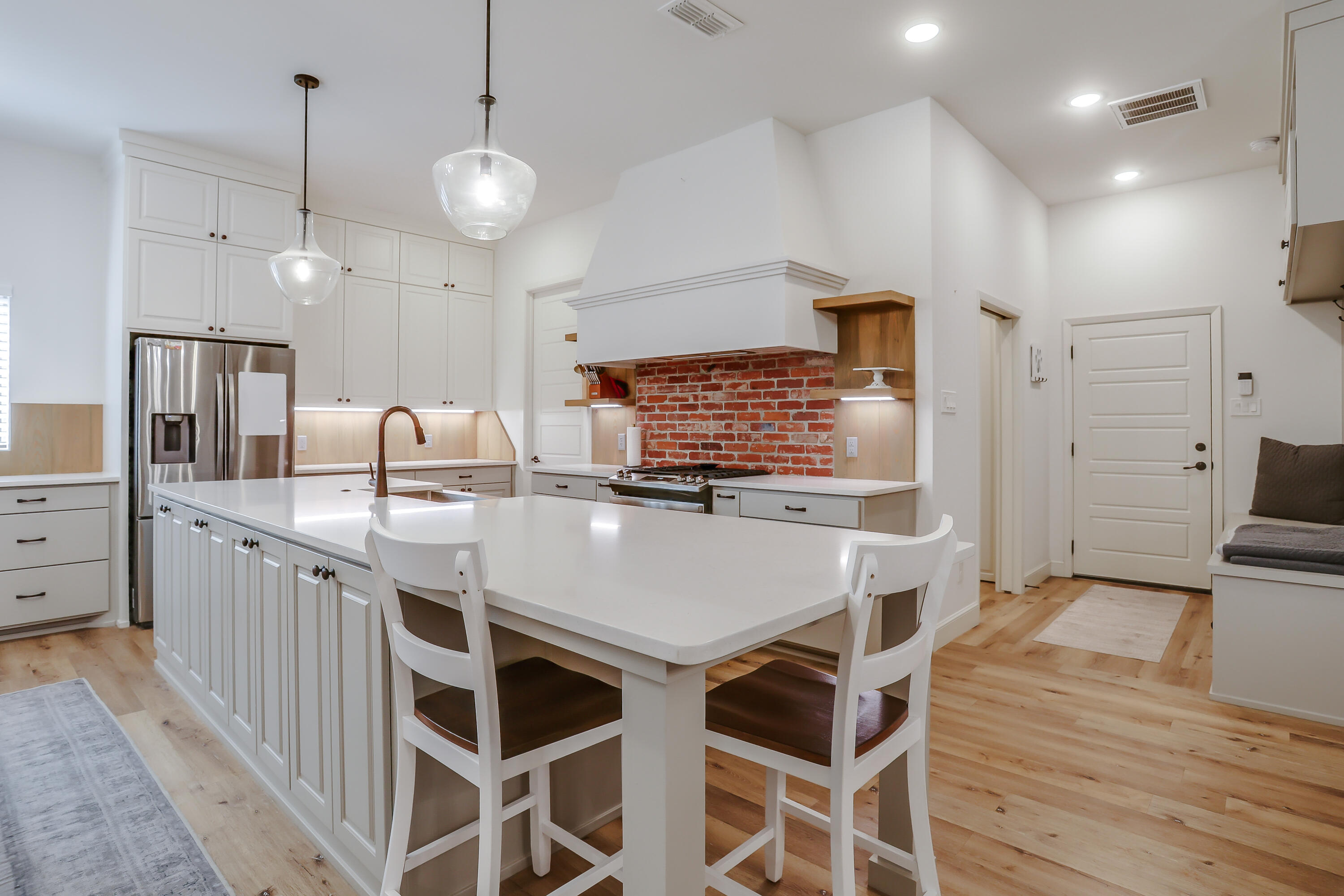 6404 89th Street Lubbock, TX 79424 - Photo 7 of 21 6404-109