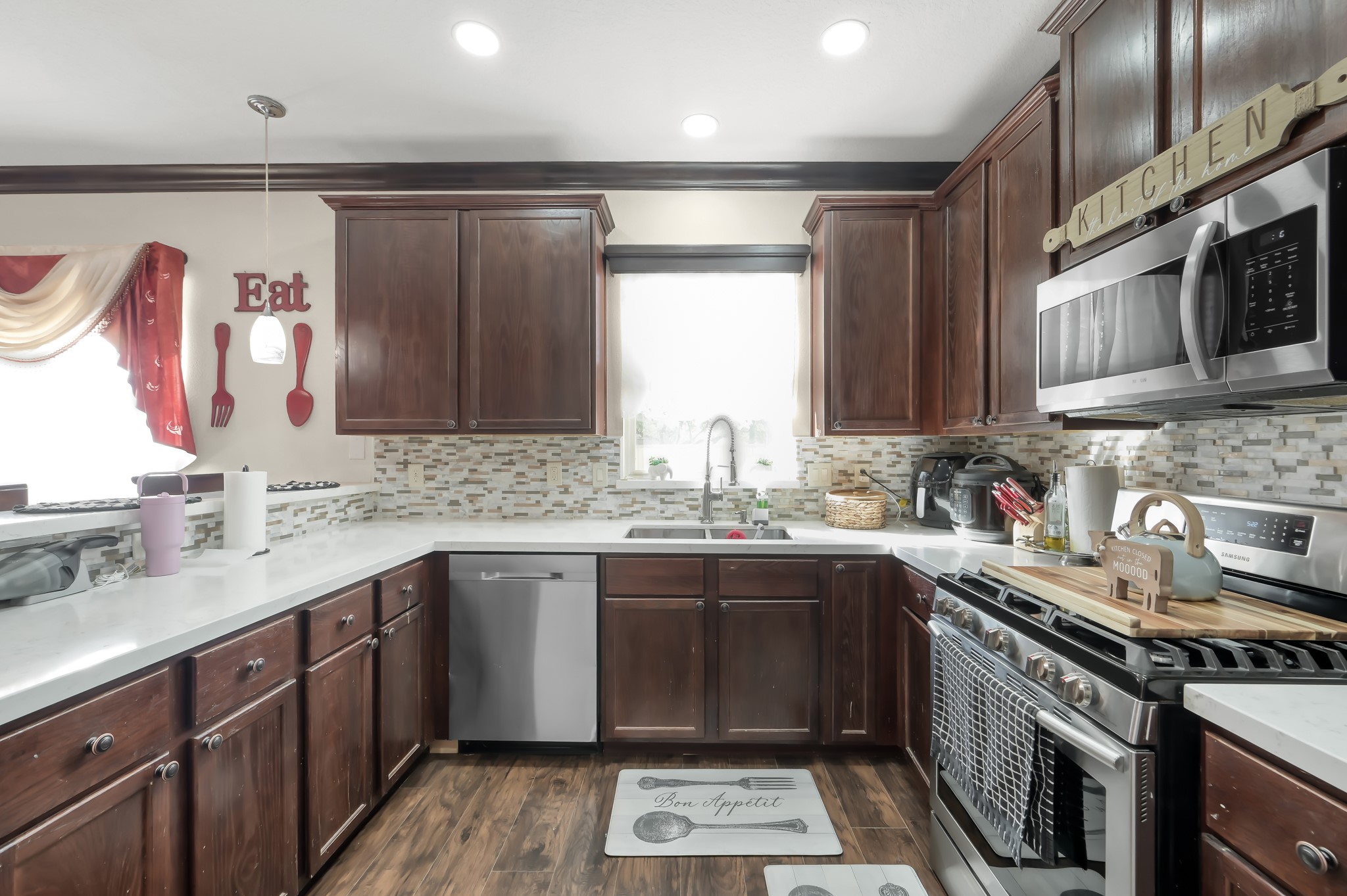 1000 Arbor Way Conroe, TX 77303 - Photo 12 of 29