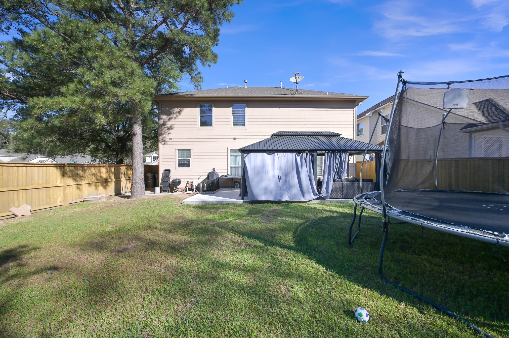 1000 Arbor Way Conroe, TX 77303 - Photo 28 of 29 Fenced back yard.