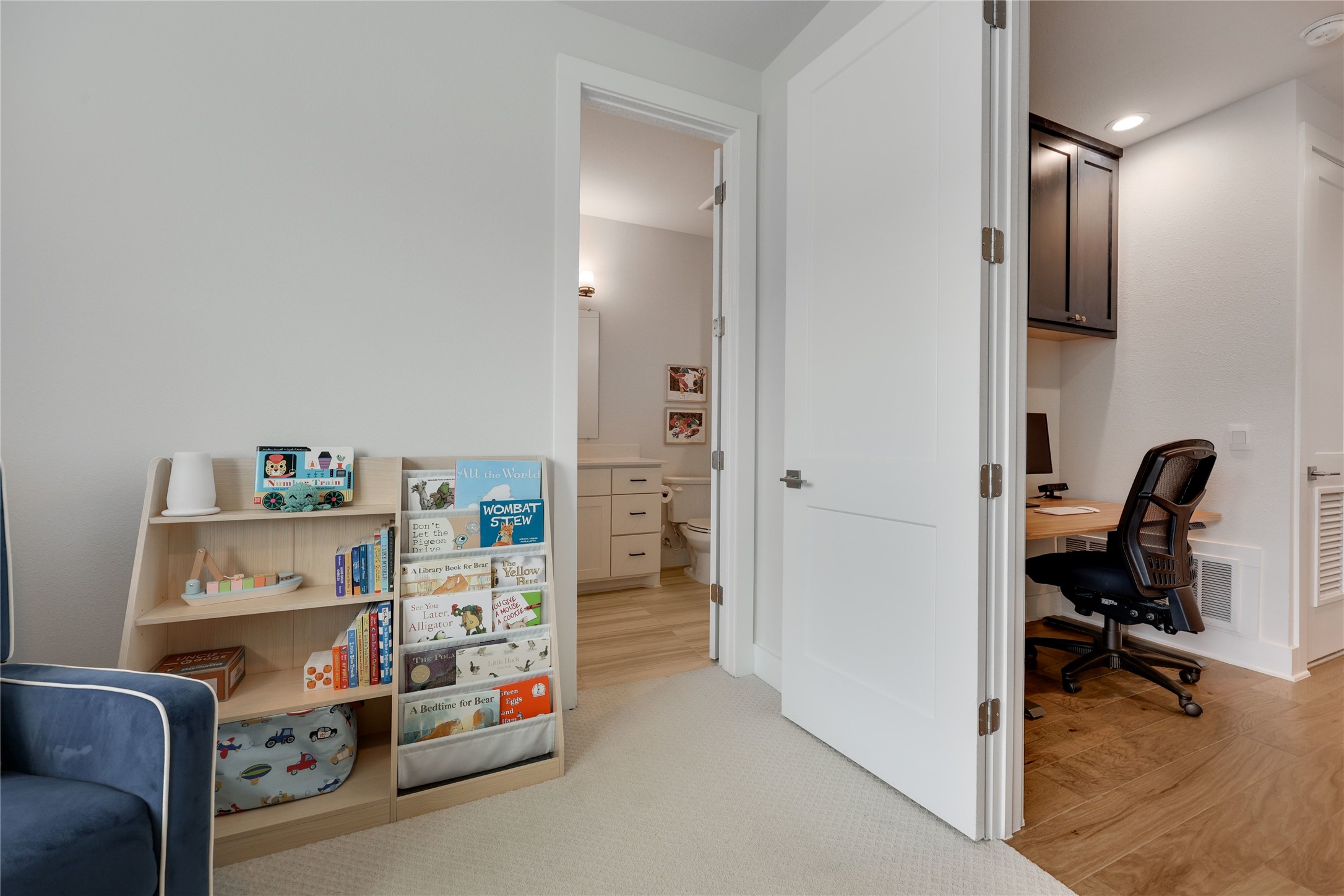 3904 Sightline Street, Unit 125 Austin, TX 78731 - Photo 27 of 37