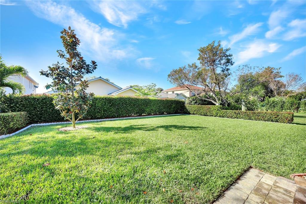 9262 Chestnut Tree Loop Fort Myers, FL 33967 - Photo 13 of 18 Gallery Image 13