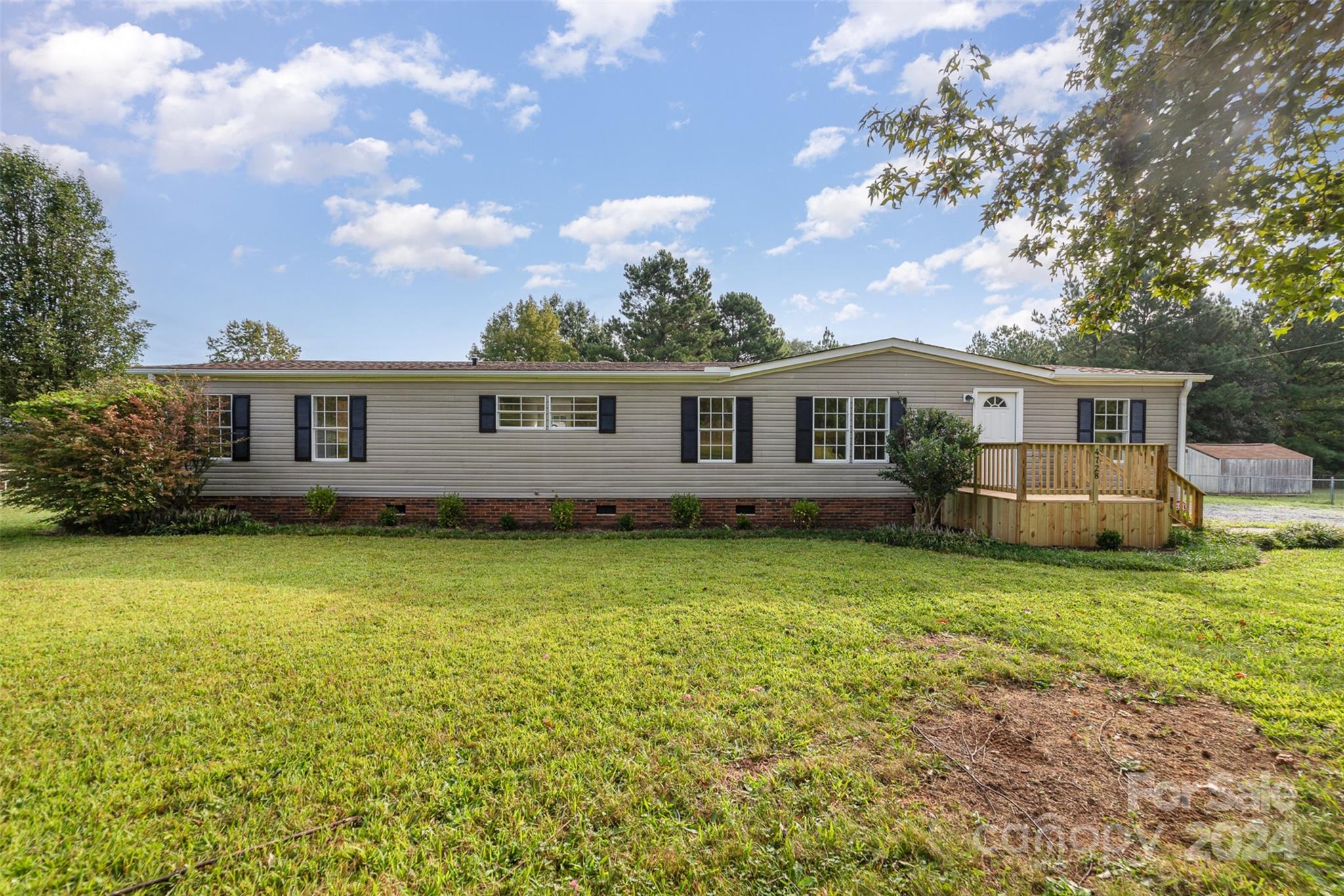 4728 Irish Potato Road Kannapolis, NC 28083 - Photo 1 of 31 Gallery Image 1