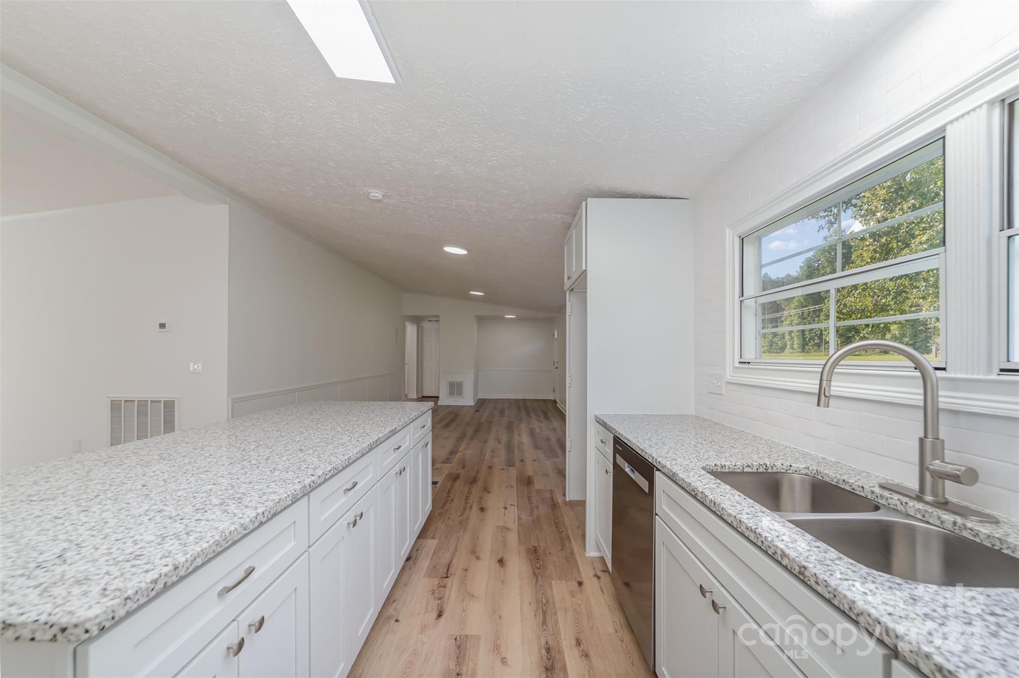 4728 Irish Potato Road Kannapolis, NC 28083 - Photo 9 of 31 Gallery Image 9