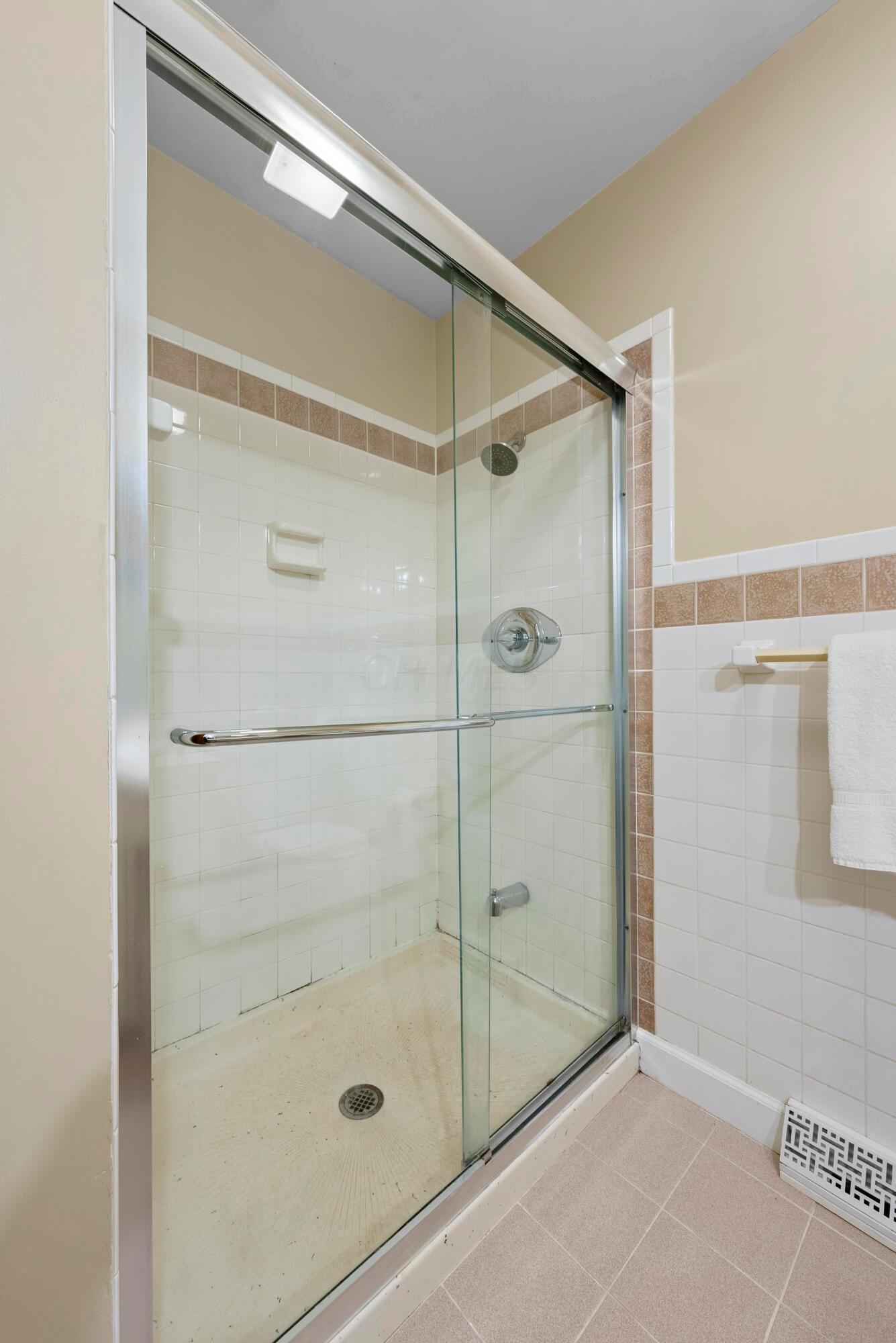 300 Walhalla Road Columbus, OH 43202 - Photo 27 of 50 Master Bath Shower
