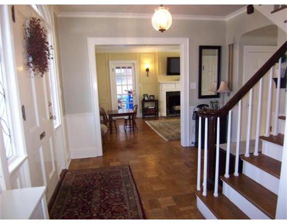 101 Coolidge Road Worcester, MA 01602 - Photo 3 of 23 Gallery Image 3