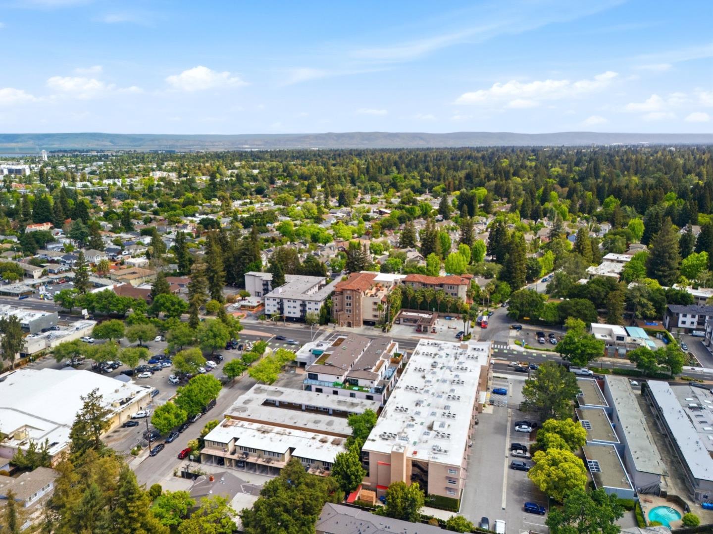 914 Woodside Road Redwood City, CA 94061 - Photo 37 of 39 an aerial view of a city