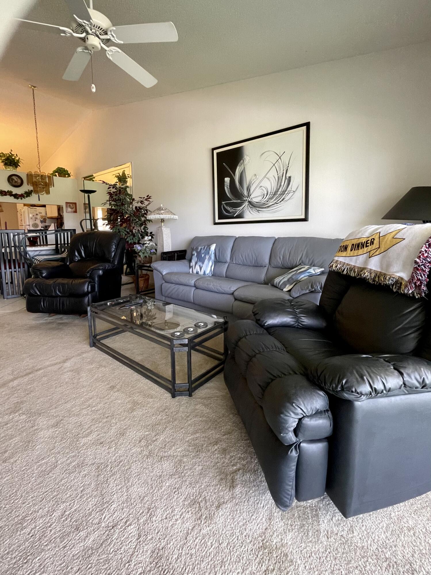 1072 Keystone Drive, Unit D Jupiter, FL 33458 - Photo 14 of 28 FullSizeRender (40)