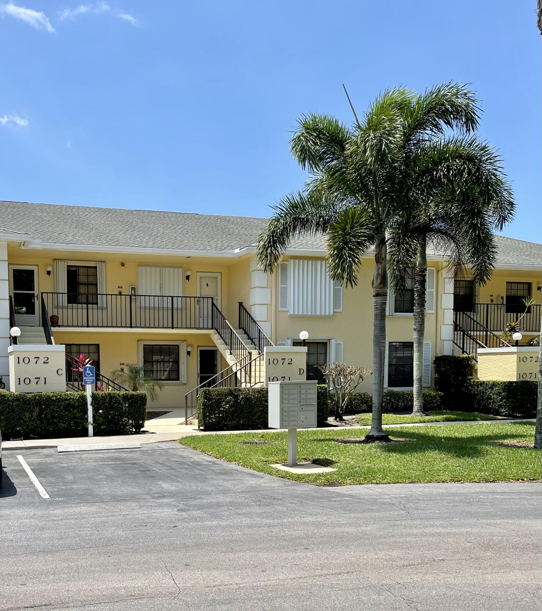 1072 Keystone Drive, Unit D Jupiter, FL 33458 - Photo 26 of 28 FullSizeRender (26)