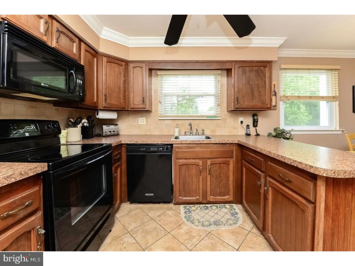 104 Lipizzan Road Sewell, NJ 08080 - Photo 8 of 25 Kitchen