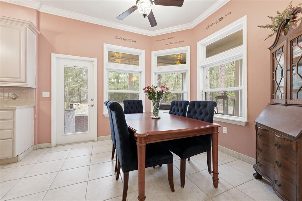 9278 Southwest 61st Avenue Gainesville, FL 32608 - Photo 18 of 65