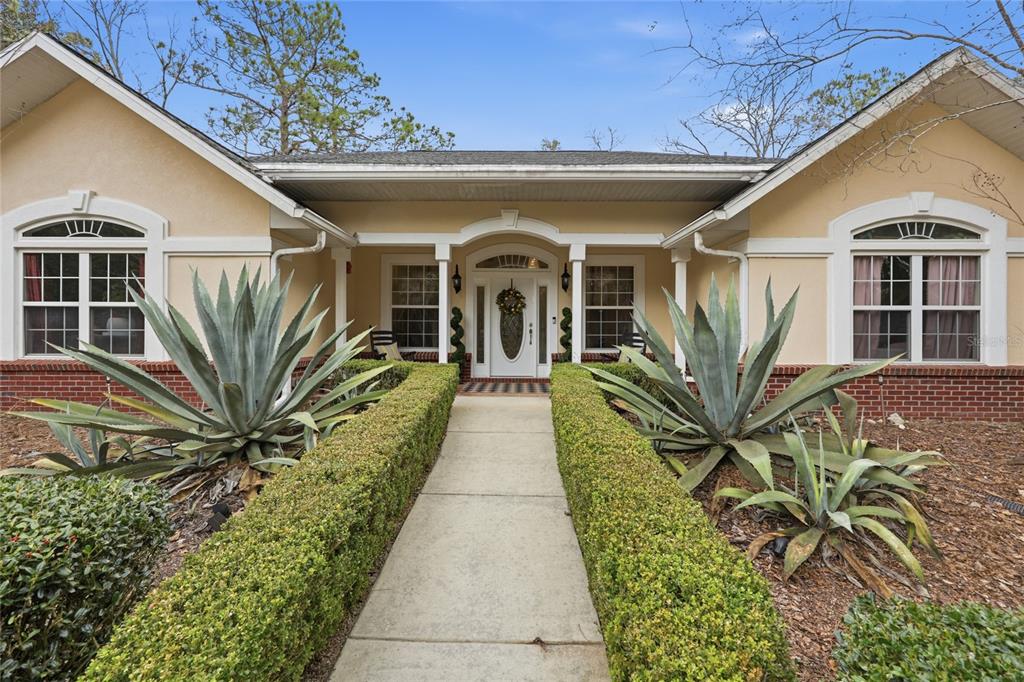 9278 Southwest 61st Avenue Gainesville, FL 32608 - Photo 4 of 65