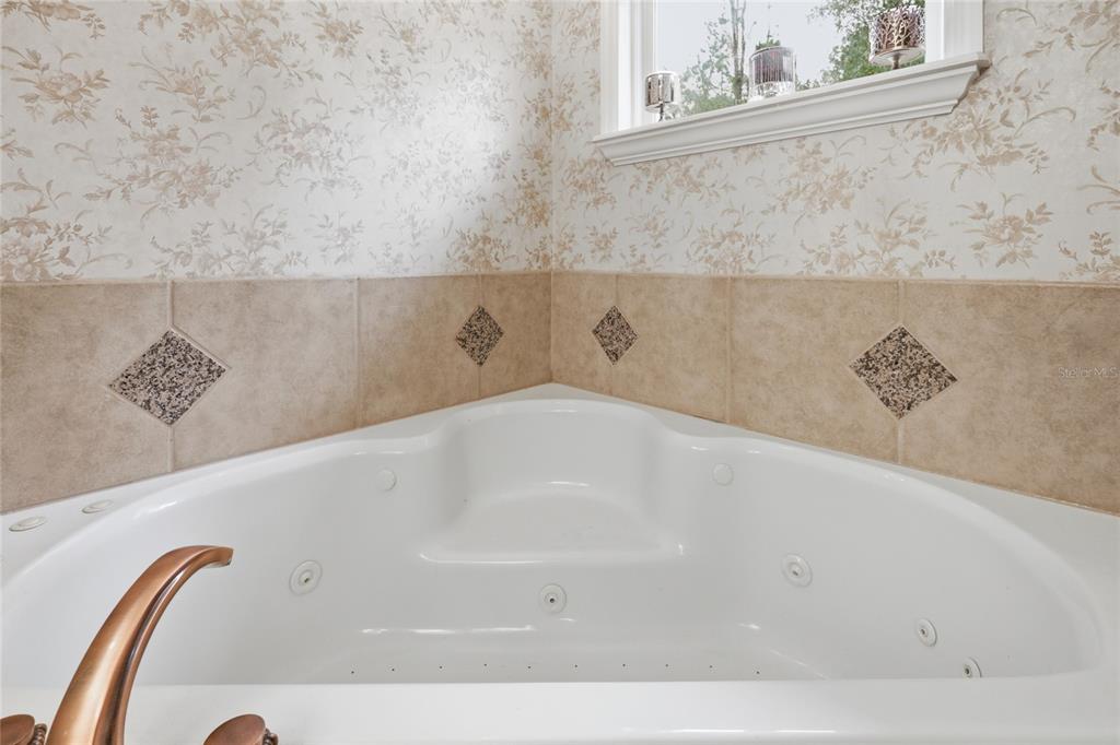 9278 Southwest 61st Avenue Gainesville, FL 32608 - Photo 45 of 65