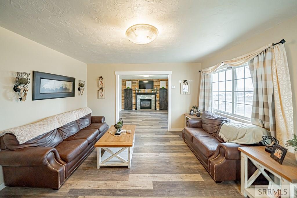 669 2nd E Street Ririe, ID 83443 - Photo 4 of 42