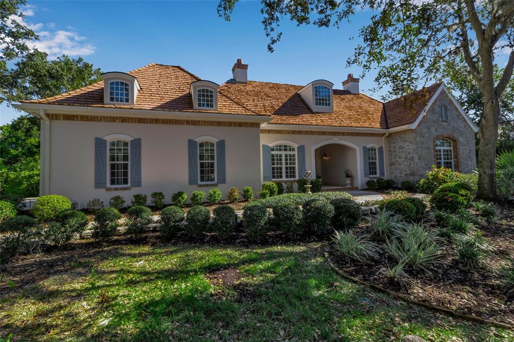 137 Osprey Point Drive Osprey, FL 34229 - Photo 2 of 99