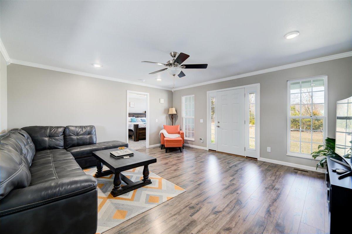 62 County Road 100 Decatur, TN 37322 - Photo 6 of 23 06-62-Co-Rd-100-Decatur-TN-6