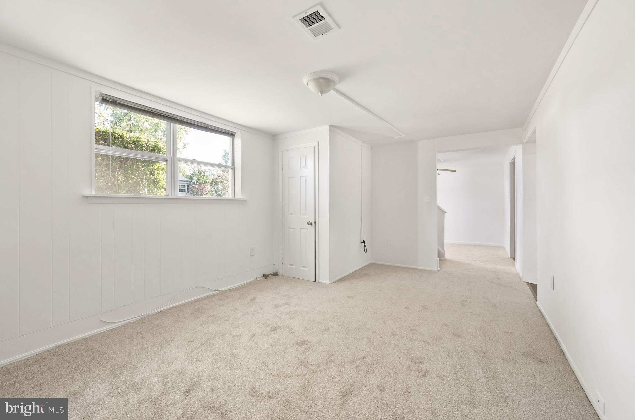 4619 Evansdale Road Woodbridge, VA 22193 - Photo 13 of 30