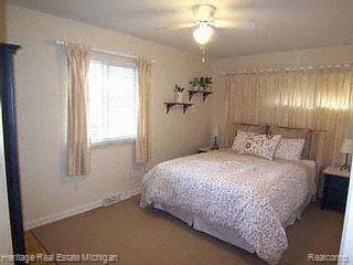 1289 Oakcrest Road Howell, MI 48843 - Photo 9 of 16 Master Bedroom