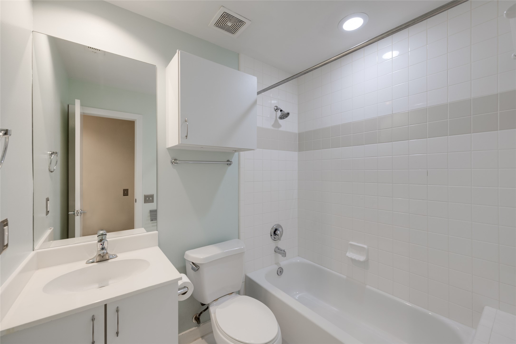 807 Robin Street Houston, TX 77019 - Photo 15 of 46