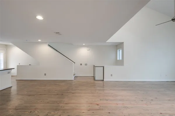 $2,500 | 807 Robin Street, Houston, TX 77019