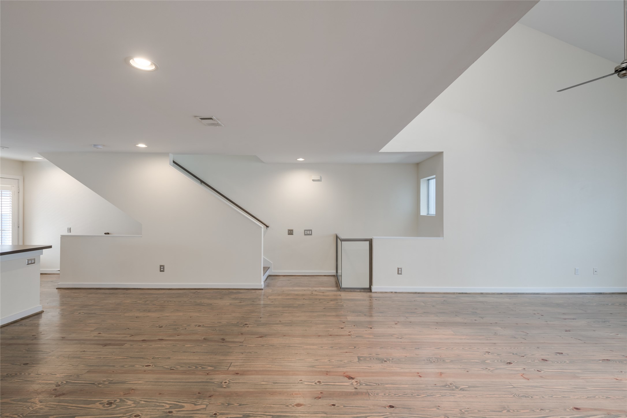 807 Robin Street Houston, TX 77019 - Photo 22 of 46