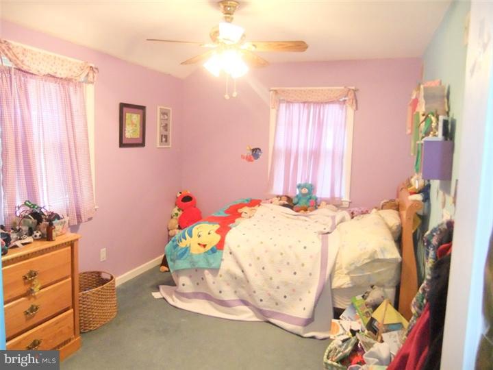 220 Welsh Drive Springfield, PA 19064 - Photo 17 of 25