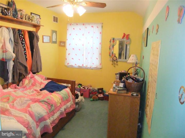 220 Welsh Drive Springfield, PA 19064 - Photo 18 of 25