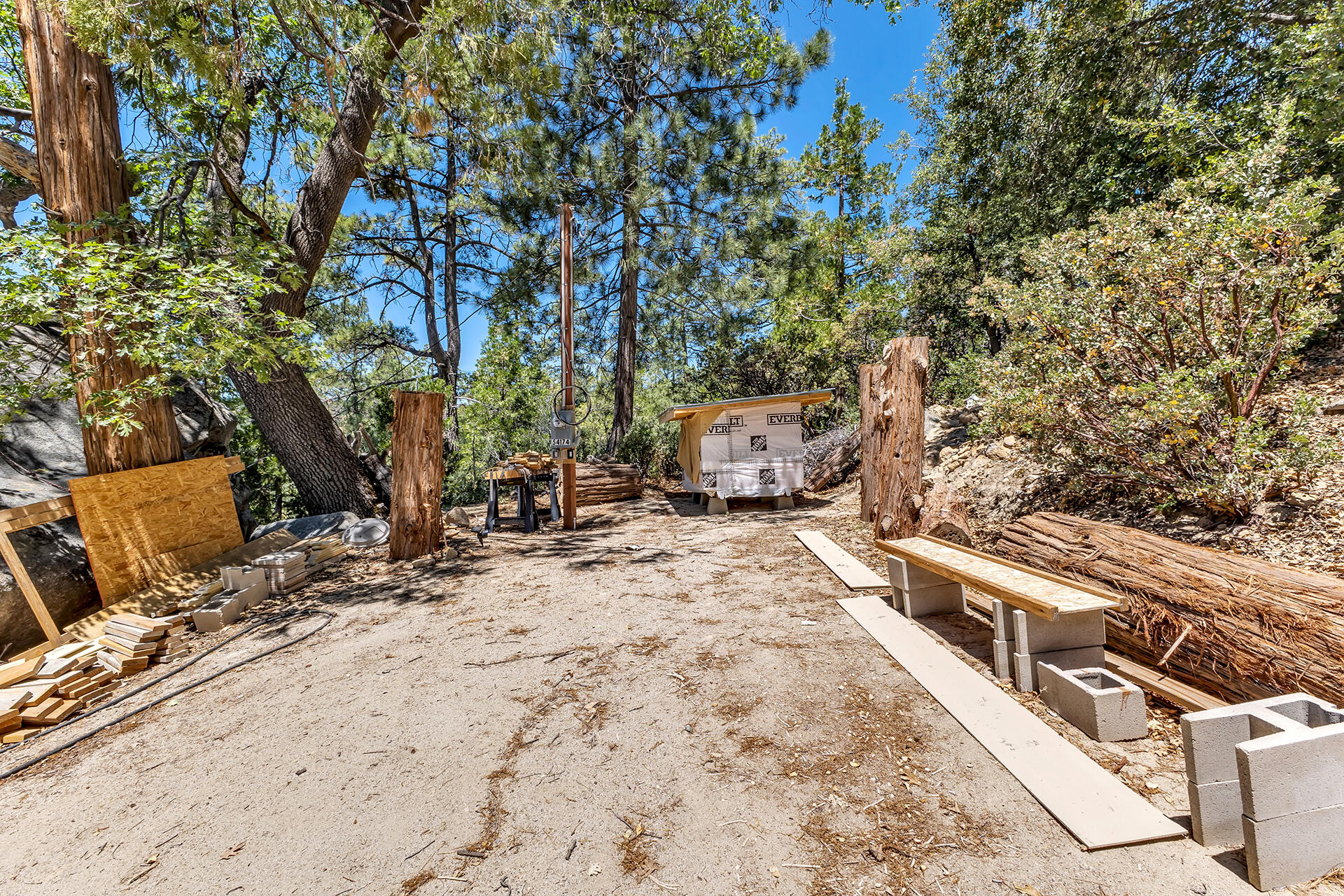 54174 North Ridge Drive Idyllwild, CA 92549 - Photo 12 of 33 a view of a yard with wooden fence