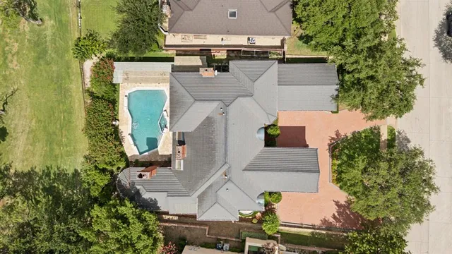 $8,500 | 1705 South Cottonwood Valley Circle, Irving, TX 75038