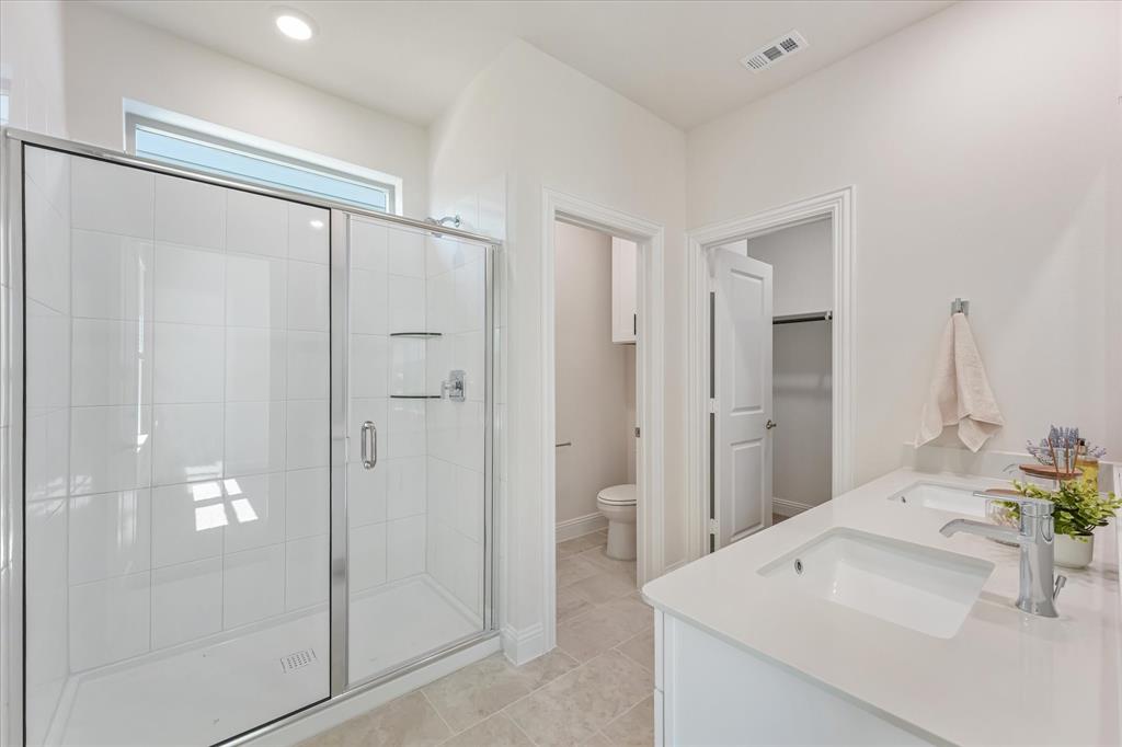 4538 Community Court Plano, TX 75024 - Photo 15 of 24