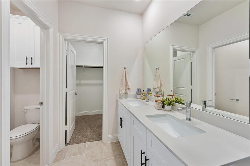4538 Community Court Plano, TX 75024 - Photo 16 of 24