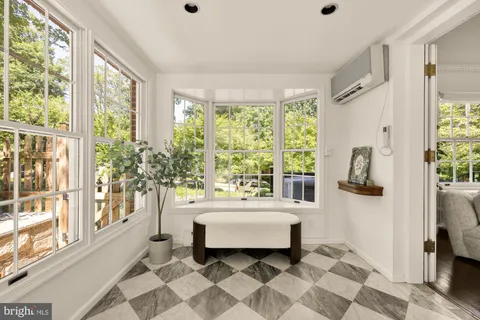 $2,000,000 | 7104 Beechwood Drive, Chevy Chase, MD 20815