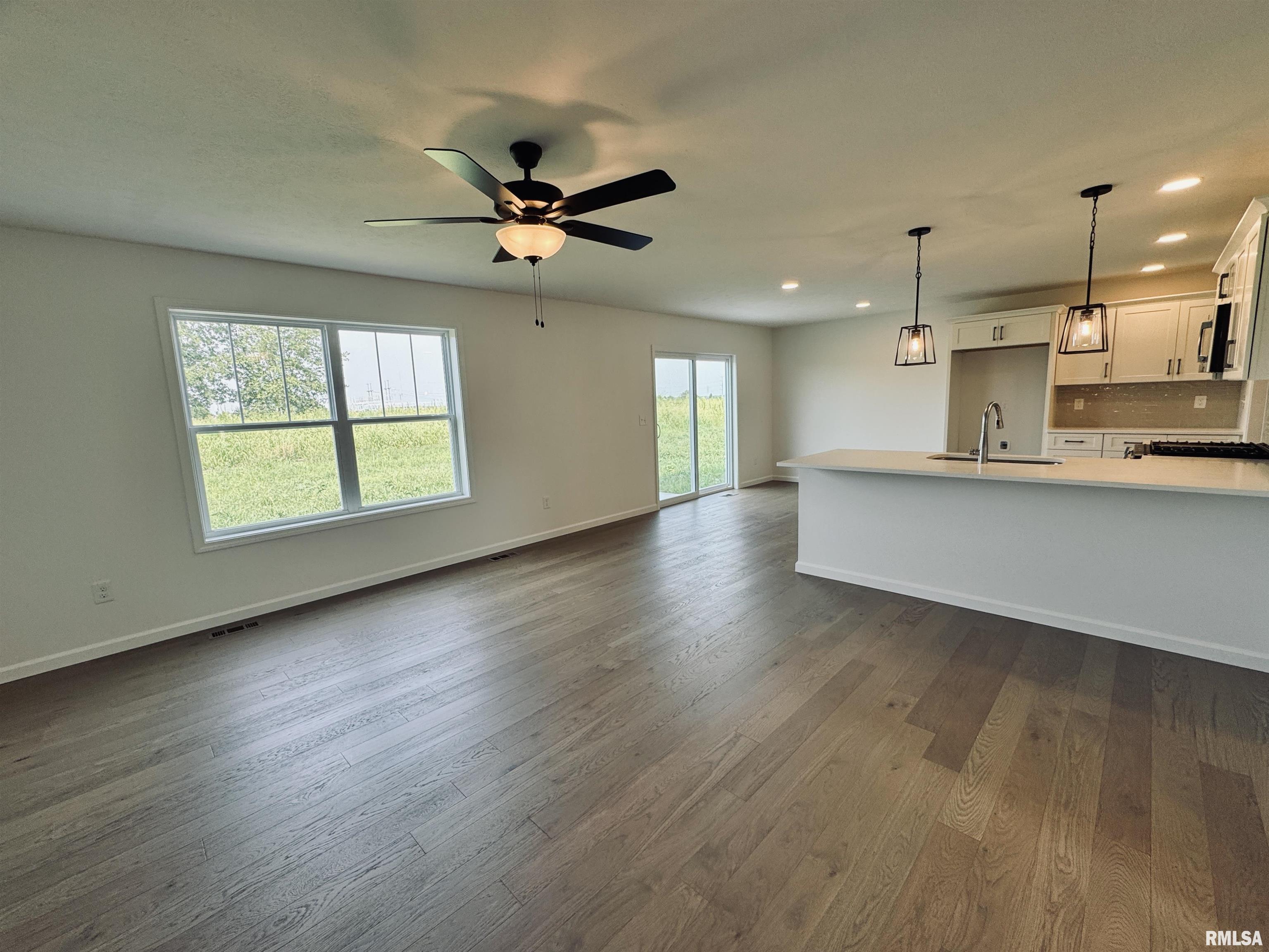 4014 West Fiona Way Dunlap, IL 61525 - Photo 8 of 41