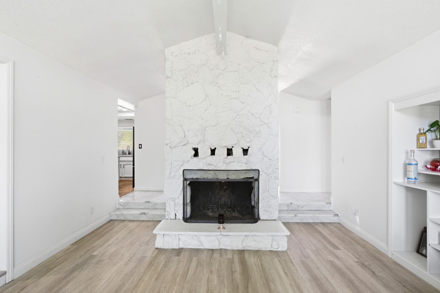 12301 East Jahant Road Acampo, CA 95220 - Photo 16 of 68