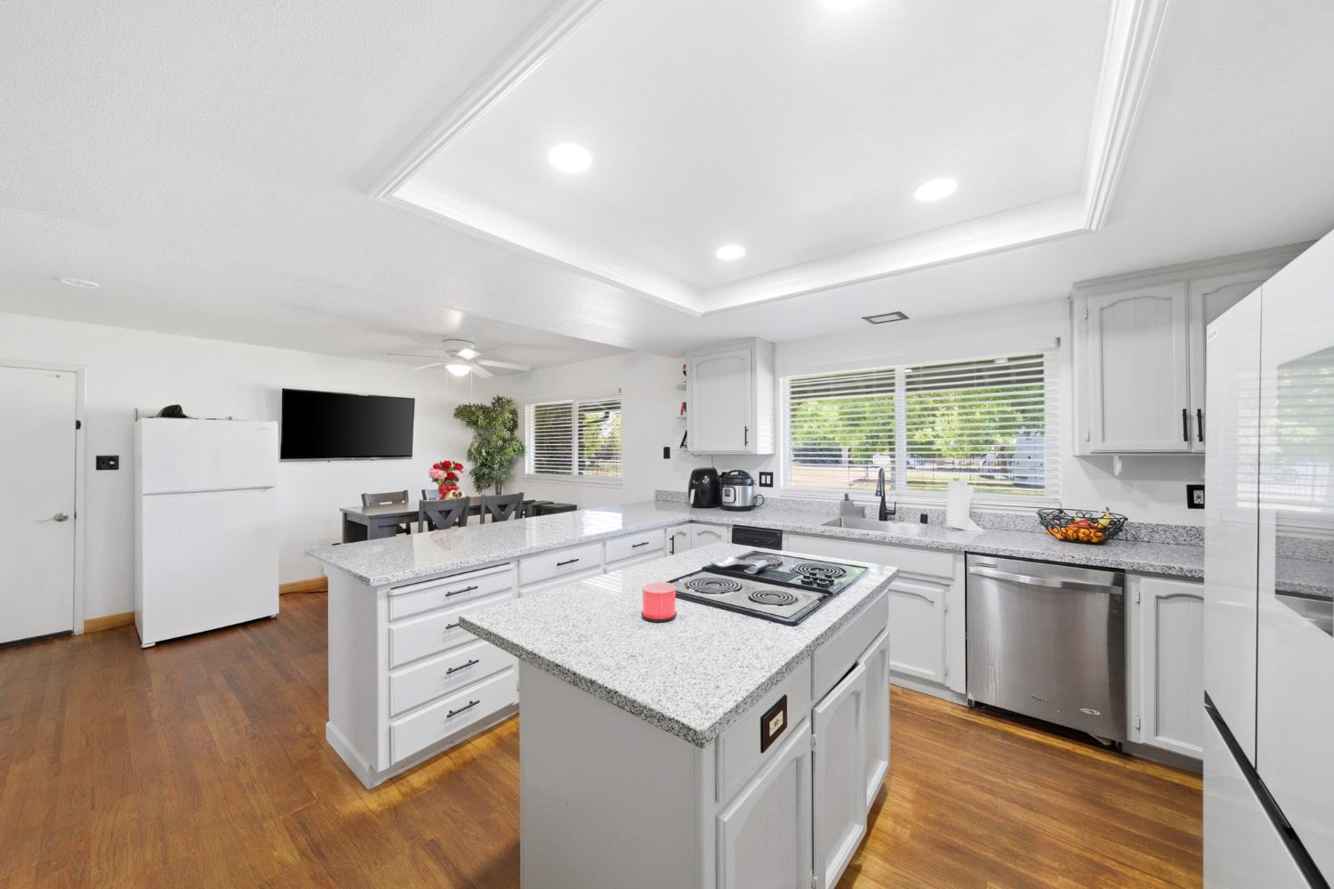 12301 East Jahant Road Acampo, CA 95220 - Photo 18 of 68