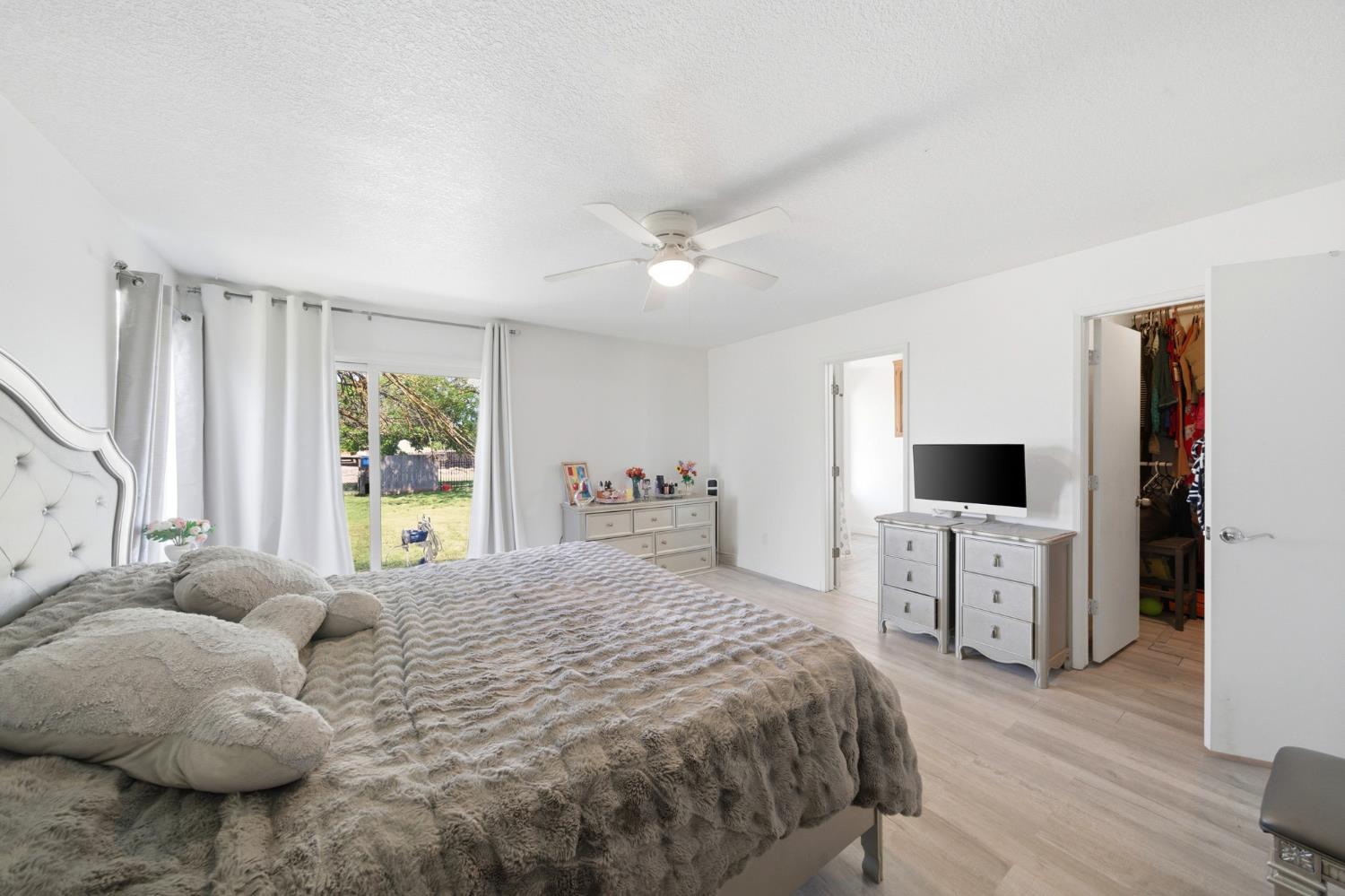 12301 East Jahant Road Acampo, CA 95220 - Photo 30 of 68