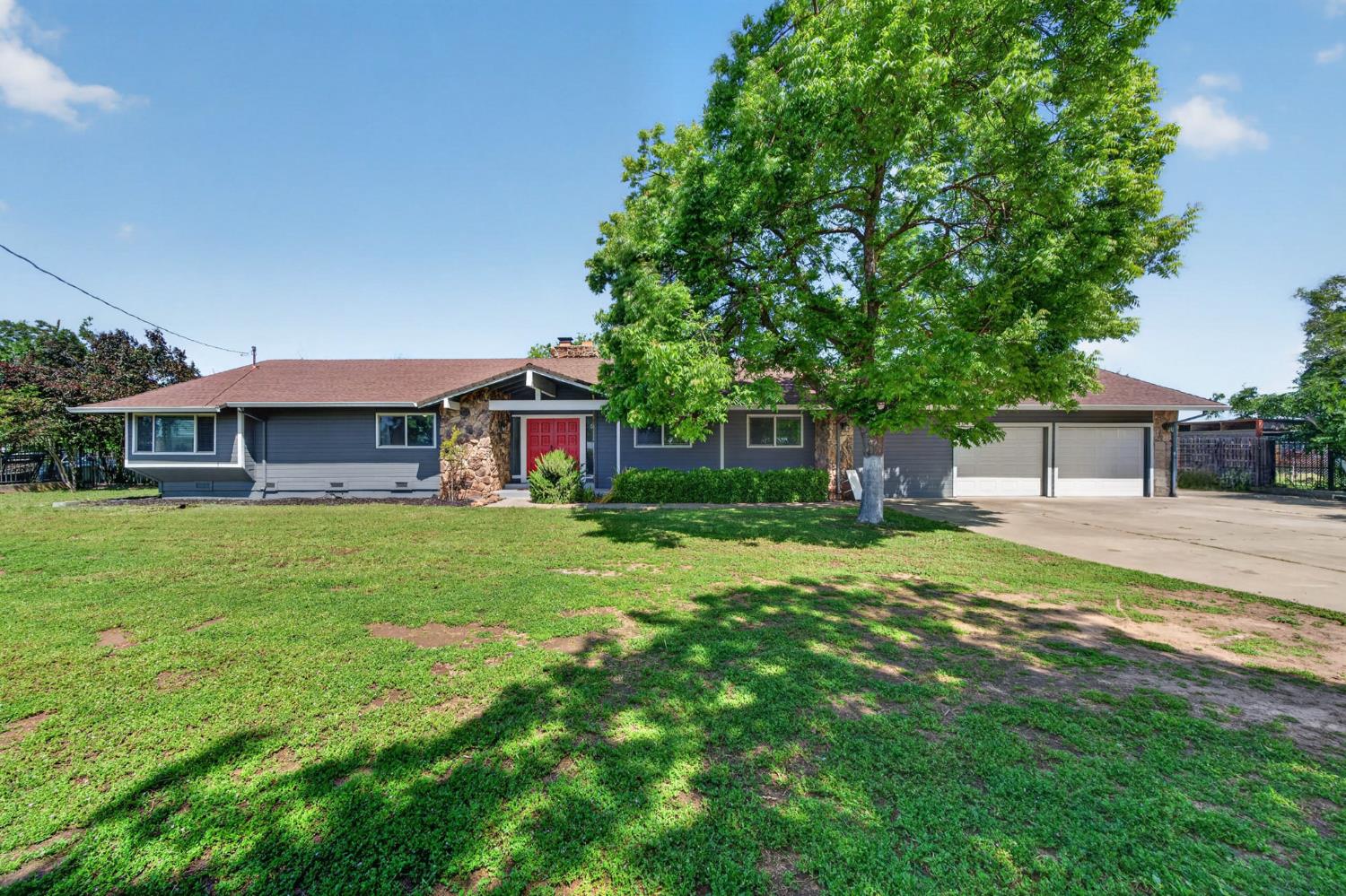 12301 East Jahant Road Acampo, CA 95220 - Photo 3 of 68