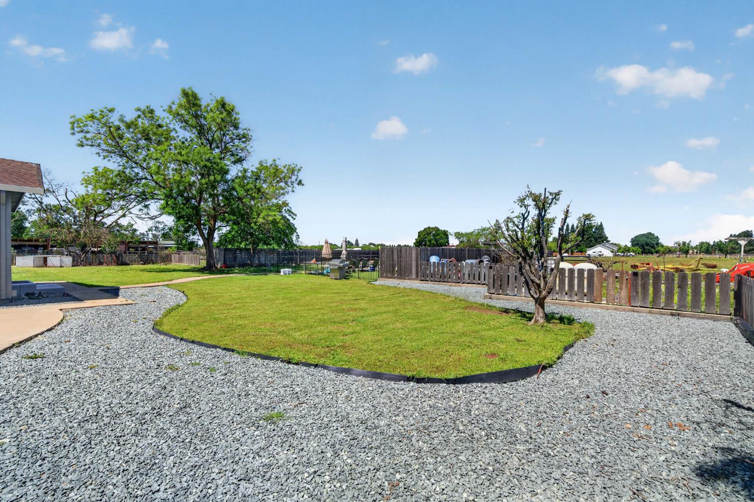 12301 East Jahant Road Acampo, CA 95220 - Photo 40 of 68