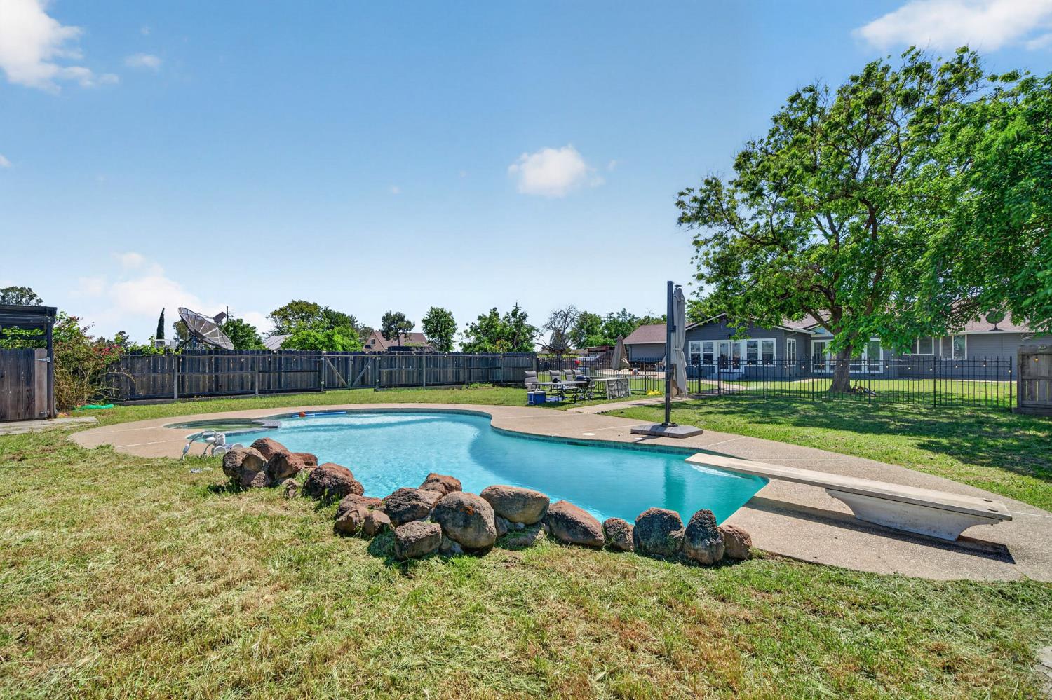 12301 East Jahant Road Acampo, CA 95220 - Photo 46 of 68