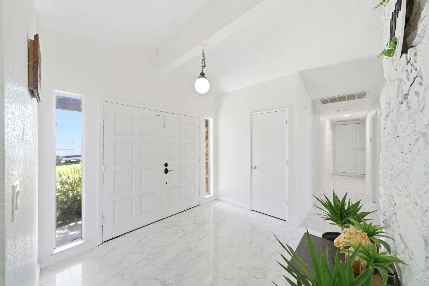 12301 East Jahant Road Acampo, CA 95220 - Photo 10 of 68