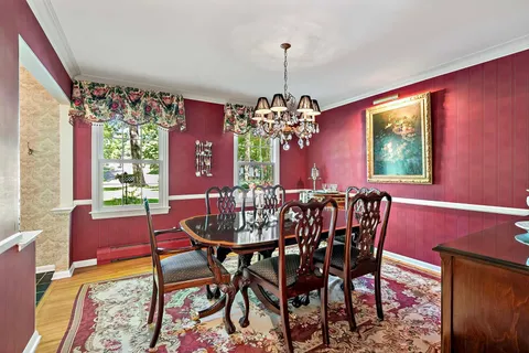 $1,000,000 | 1330 Urbandale Lane North, Plymouth, MN 55447