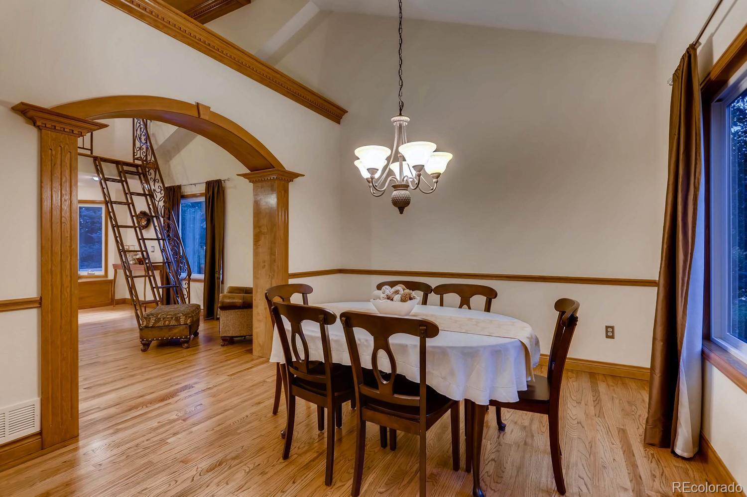 2565 Spring Hill Court Highlands Ranch, CO 80129 - Photo 8 of 35